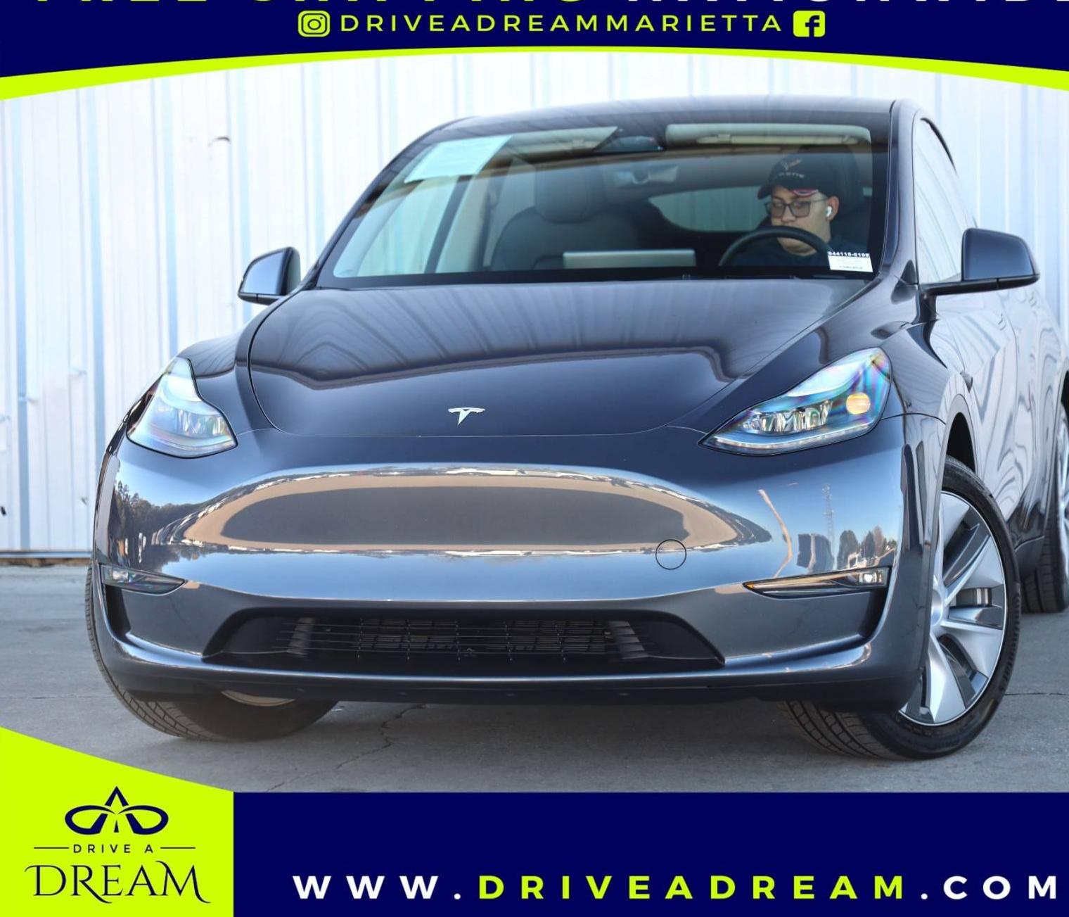 TESLA MODEL Y 2023 7SAYGDED1PF944151 image